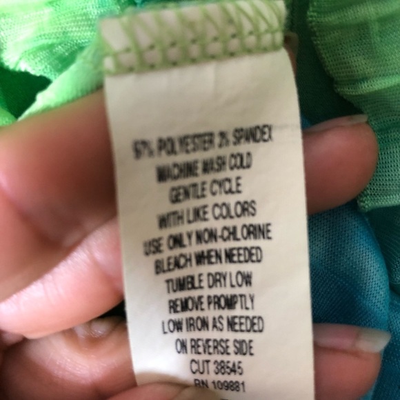 Sunny Taylor crinkle Fringe top Medium Petite - Picture 5 of 5